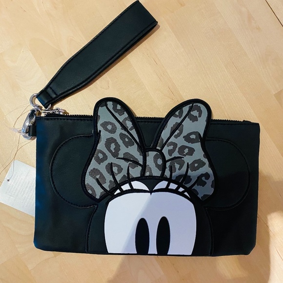 Disney Handbags - Disney Store Minnie Mouse Wristlet - Never Used, NWT